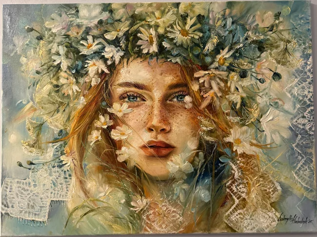 A freckled face meets the viewer beneath a crown of daisies, with pale lace patterns and drifting stems woven through a soft blue-green ground.